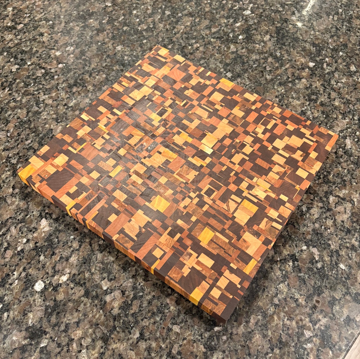 Chaos Endgrain Cutting Board